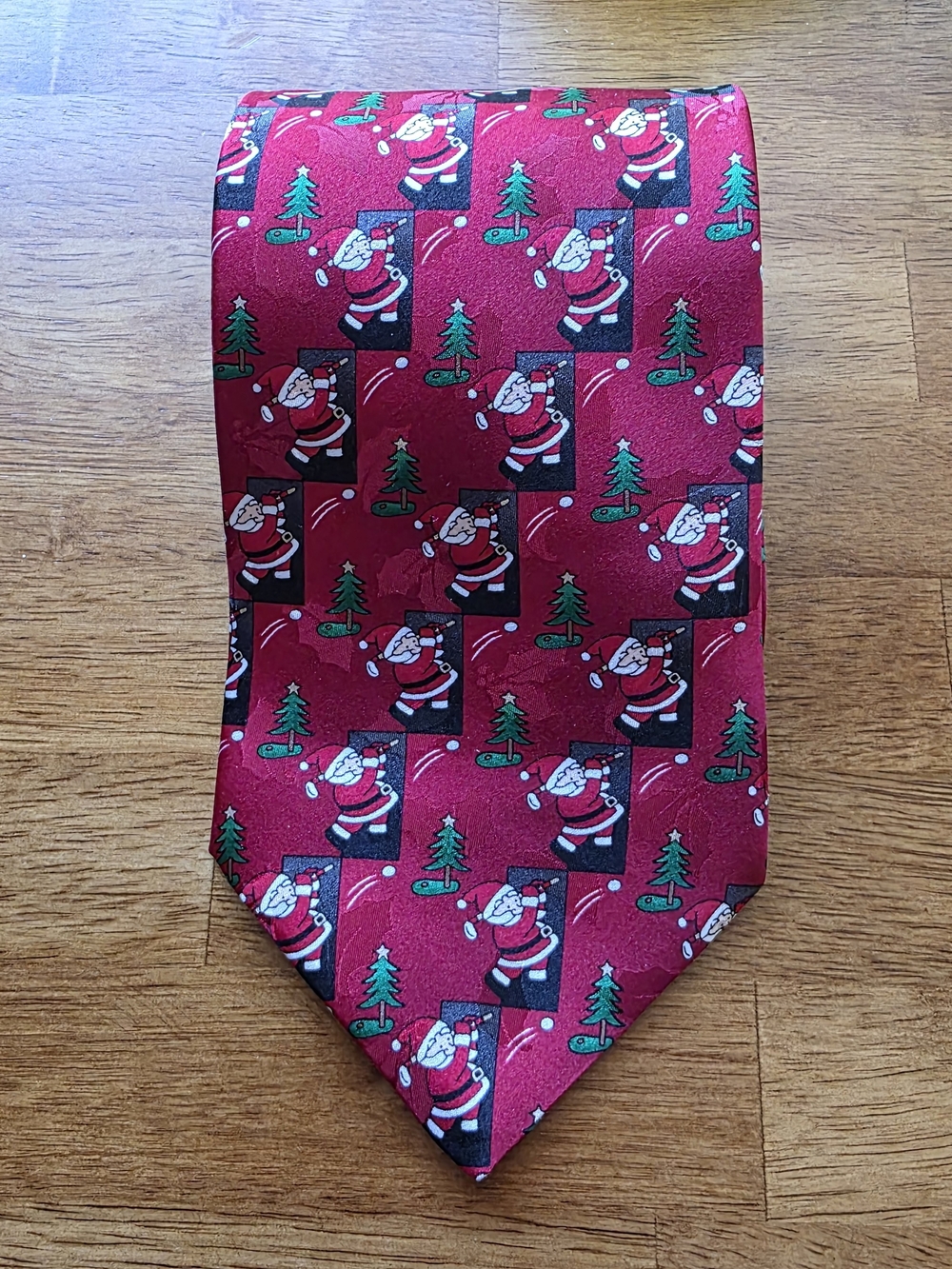 Vintage Hallmark Expressions Silk Christmas Tie Santa Claus Playing Golf Red